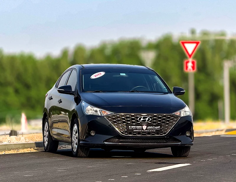 Hyundai Accent  2022 GCC 1.6 L accident-free  in excellent condition 598 P.M634069058095381127