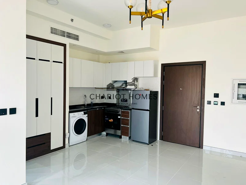 Pool view | Luxury Studio | Ready to move in63742936670210111