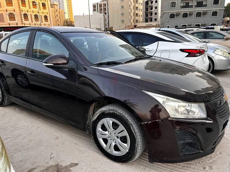 شيفرولية كروز بحالة ممتازه مسرفسه بالكامل63406924458883113