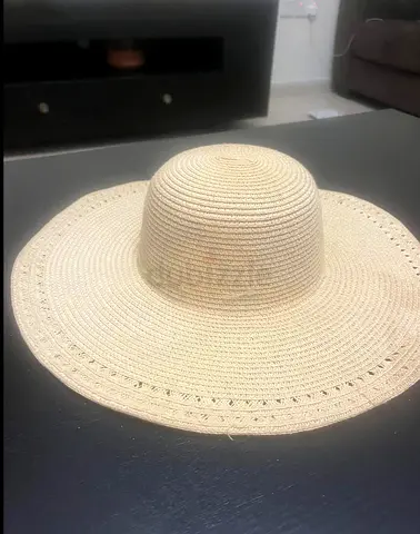 Woman’s beach Hat