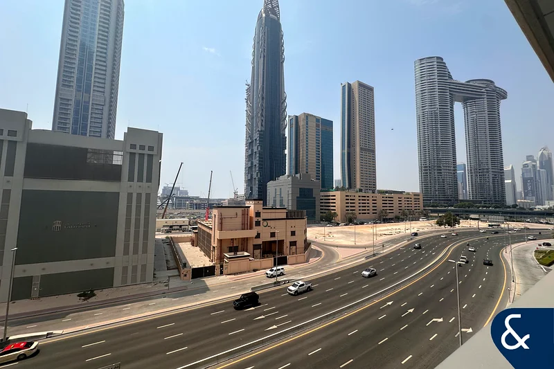 Vacant | Great Location | Exceptional Views63770328608259110