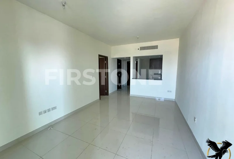 Elegant 1BR+Balcony | Spacious Home | Vacant63844990456961112
