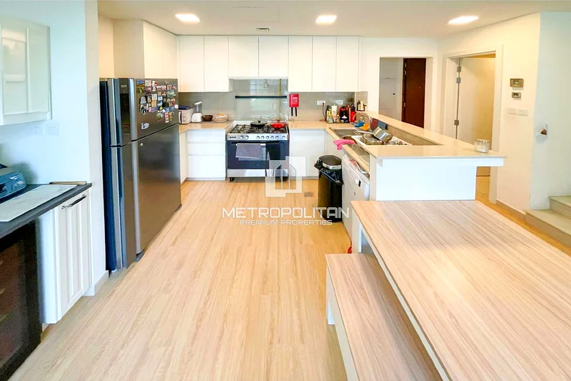 Prime Location | Upgraded | Type 2 | VOT63951137630978113