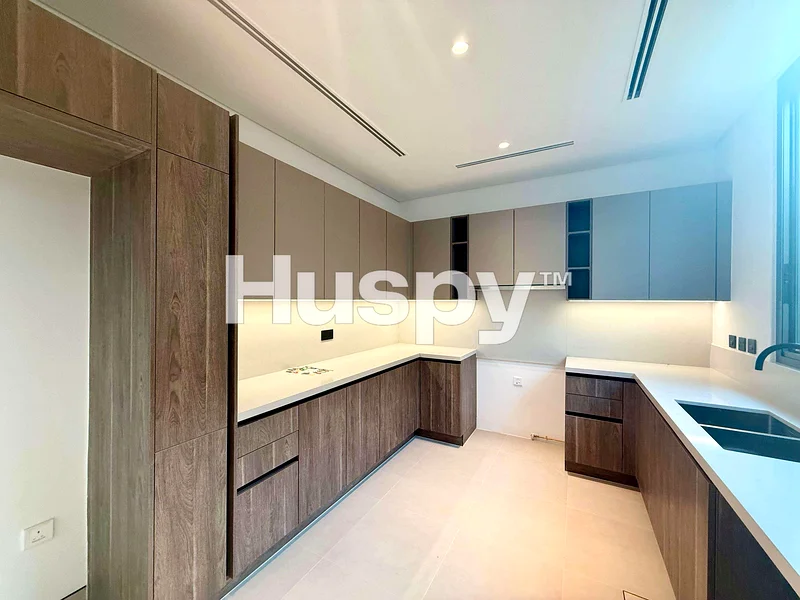 شاغرة | مطبخ مغلق | شيكات متعددة63736339600769114