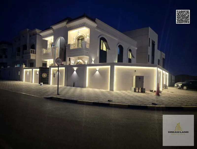 Own a classic villa on the corner of two streets in front of Azha Complex, with an area of 4,200 square feet, with a large swimming pool and a large g63895812592642110