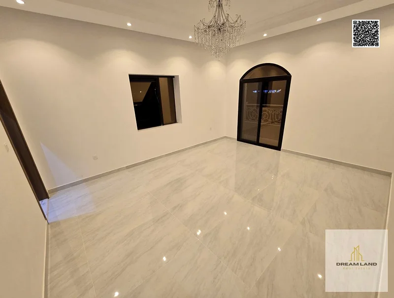 Own a classic villa on the corner of two streets in front of Azha Complex, with an area of 4,200 square feet, with a large swimming pool and a large g63895812592642113