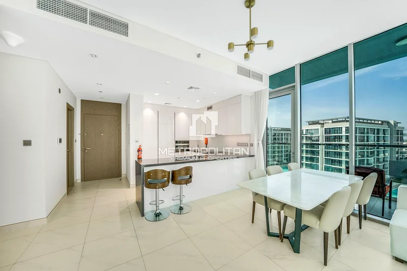Corner Unit | Lagoon View | Multiple Units64006536336131112