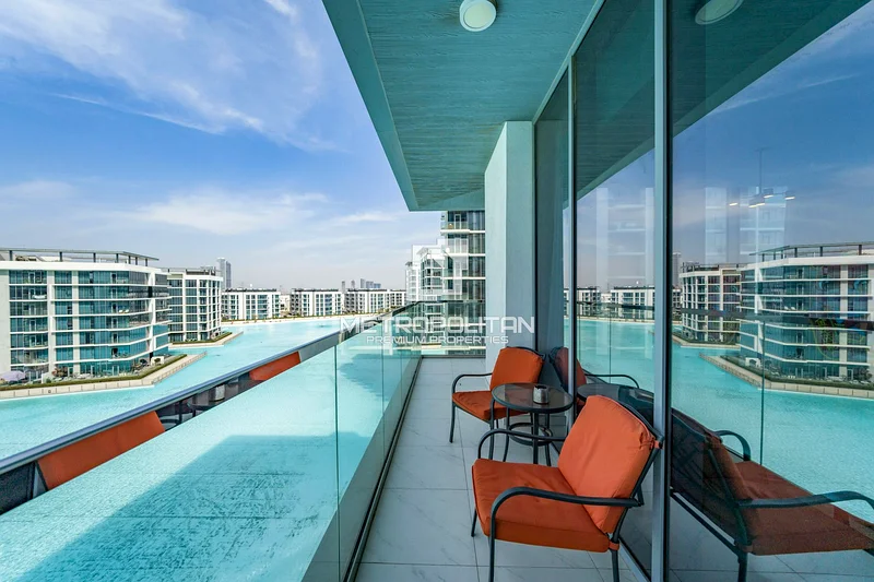 Corner Unit | Lagoon View | Multiple Units64006536336131111