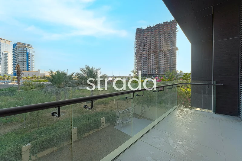 VD1 | Vacant now | Golf Course Views63970972331651111