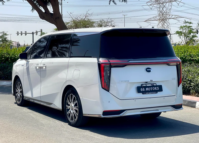 2024 GAC E9 Luxury MPV Redefined – Seamless Hybrid Power, Smart Comfort, and Next-Level Technology63491340896387113
