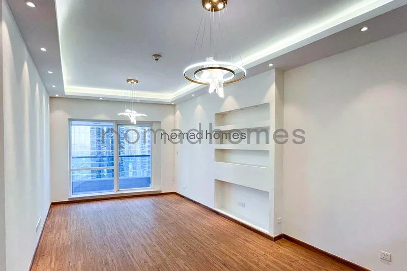 RENOVATED 1-BR | SPACIOUS | LAKE VIEW | HIGH FLOOR63987874317826112