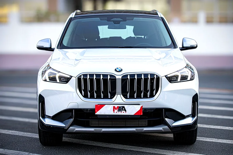 2024 BMW x1 | 8,000 kms63405996075267111