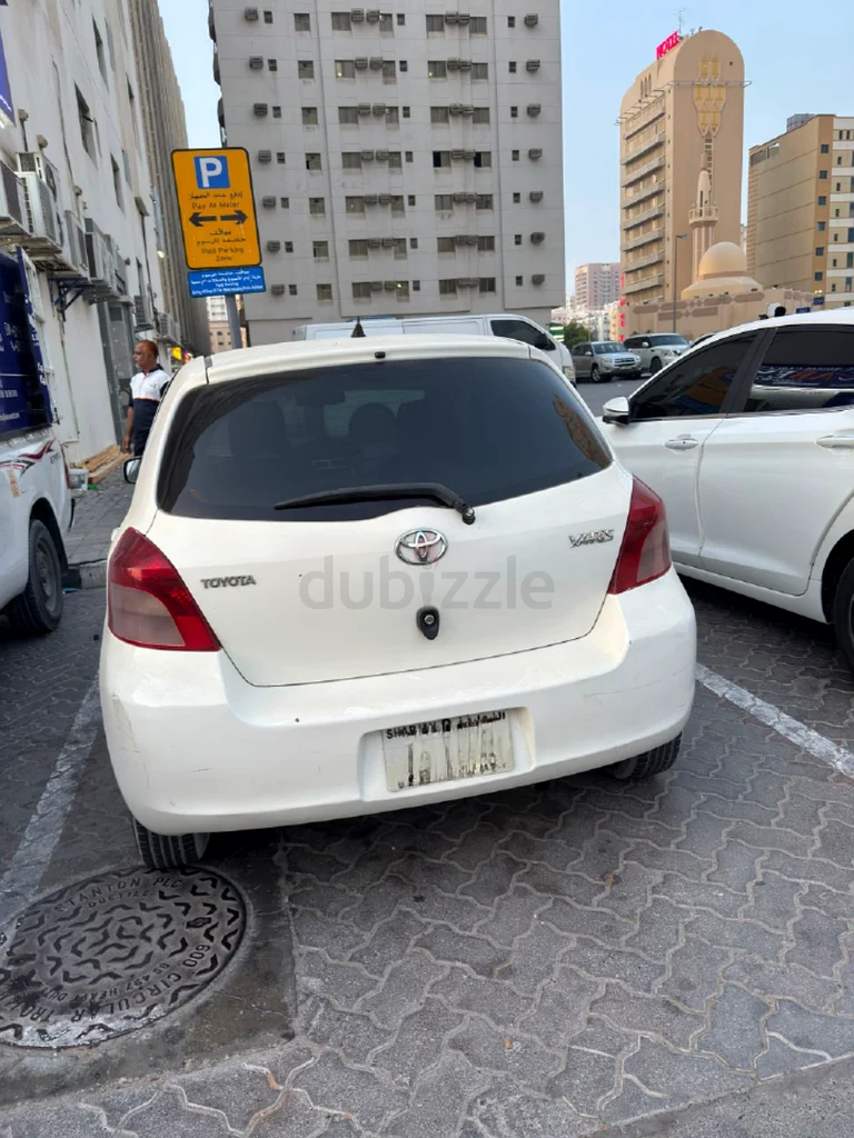 يُباع ياريس63401316022018111