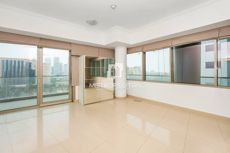 Upgraded Interiors | Iconic Area | Prestige Unit64039606194307110