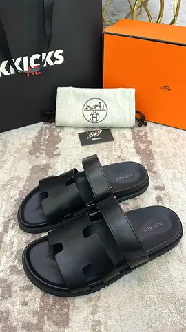 Hermes Chypre Sandals ‘Black’