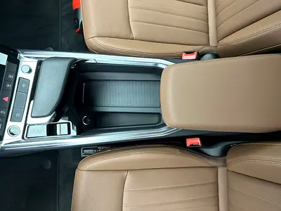 2023 AUDI E-TRON — миниатюра 11