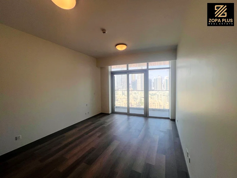 الأكبر من نوعه بغرفتي نوم + غرفة خادمة | جديد بالكامل | طابق عالي | وسط المدينة63771015936257111