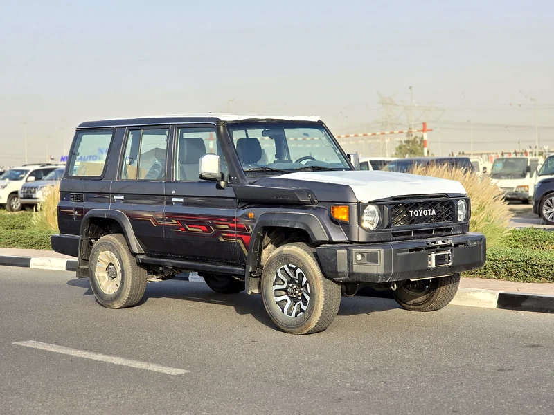 2024 تويوتا VDJ76 4.5 لتر V8 ديزل يدوي كامل الخيارات63158342428547110