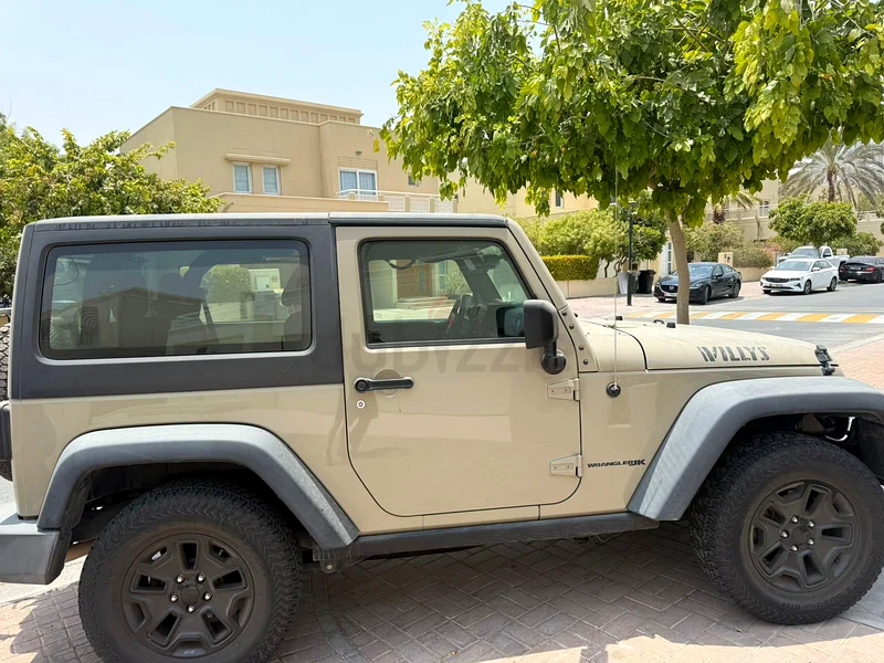 Jeep Wrangler, Price AED: 80,000/- KM Run 122,15063612073792898112