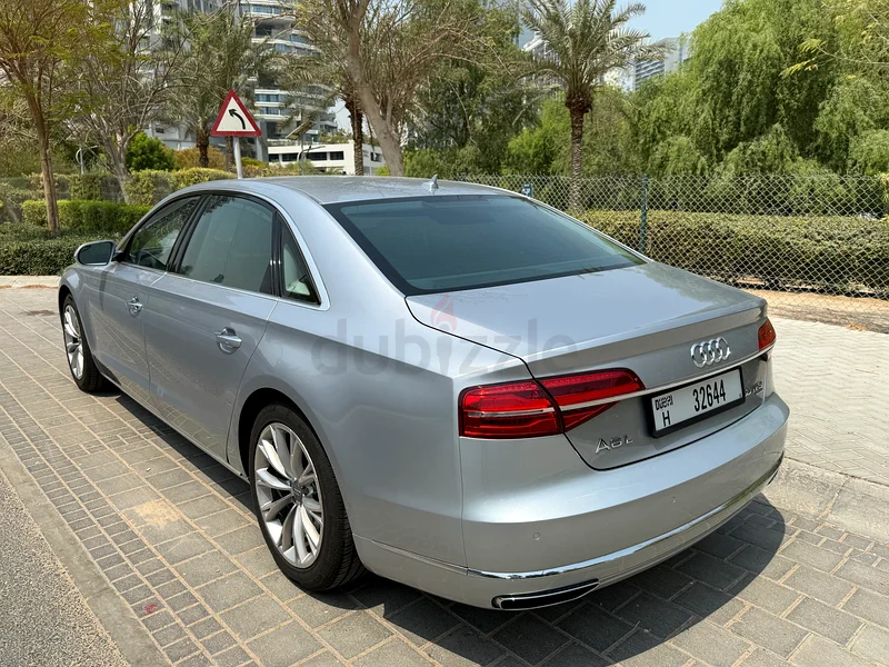 Audi A8 2016 GCC Agency Service V6 5.0 FSI Quattro Perfect Inside  Outside Two Keys63224791505281113