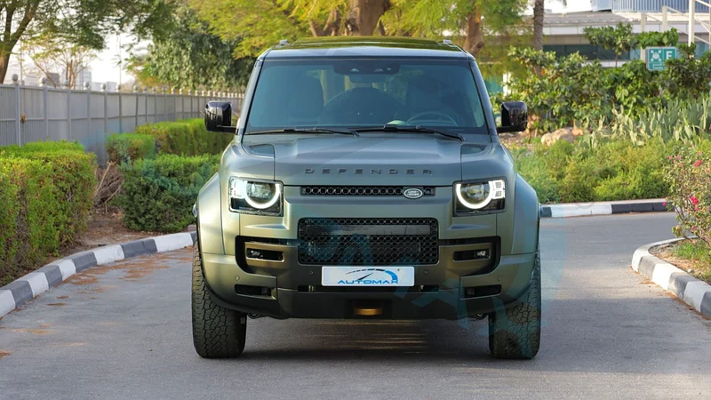 (For Export Only) 2025/2025 LAND ROVER DEFENDER 110 OCTA SPECIAL EDITION ONE 4.4TT V8 GCC 0KM63482687695490113