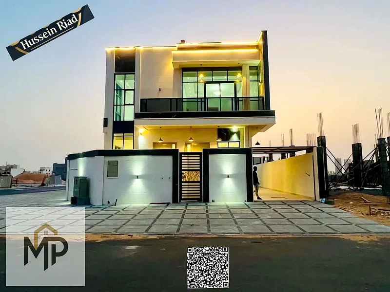فرصة ذهبية لامتلاك الفيلا التي تحلم بها في هاليو 2 مباشرة على الشارع الرئيسي، جذابة ومميزة63895689426050113