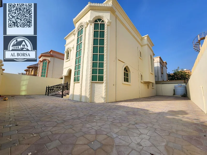 ✨🏡 للإيجار، فيلا في عجمان، منطقة المويهات 2، خمس غرف نوم ✨🏡، مجلس، صالة، غرفة خادمة، مطبخ رئيسي، ومطبخ تحضيري. الـ63715483839362112