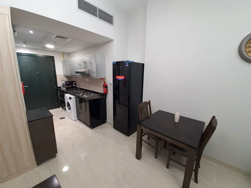 خيارات متعددة - شقة استوديو فاخرة مفروشة بالكامل - وسائل راحة من الدرجة الأولى63798124156547114