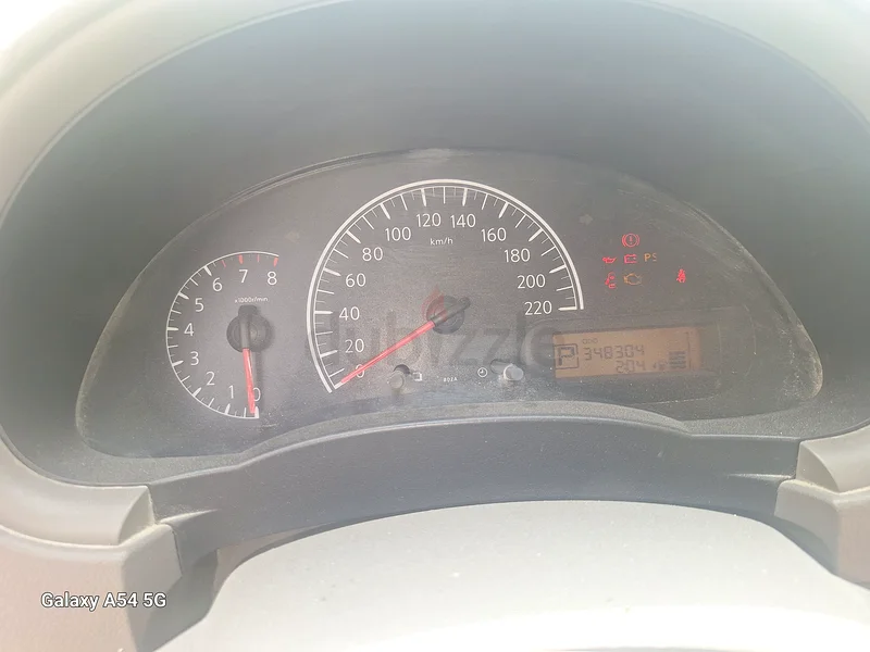 Nissan sunny car available for sale63421144797314111