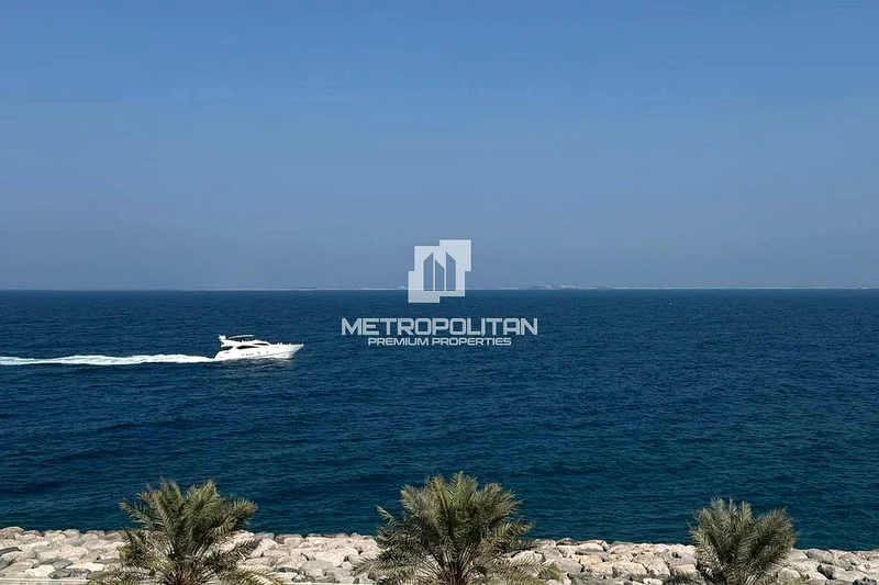 Sea View | Middle Floor | Spacious Layout64007796592898113