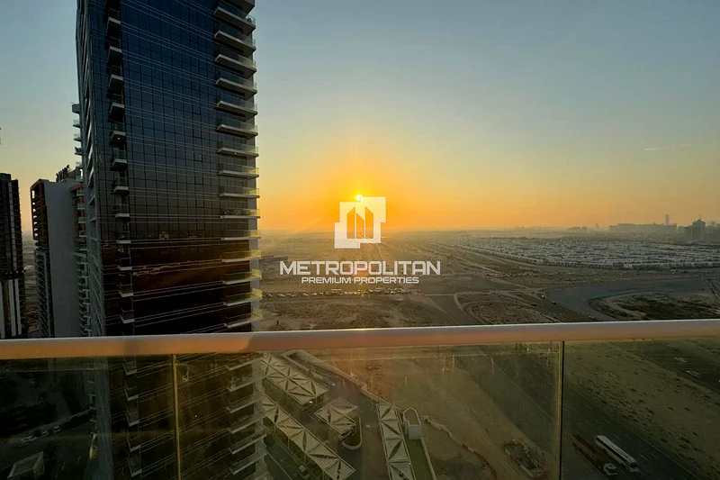 Mid Floor | Golf View | Largest Layout | Tenanted63974466476419114