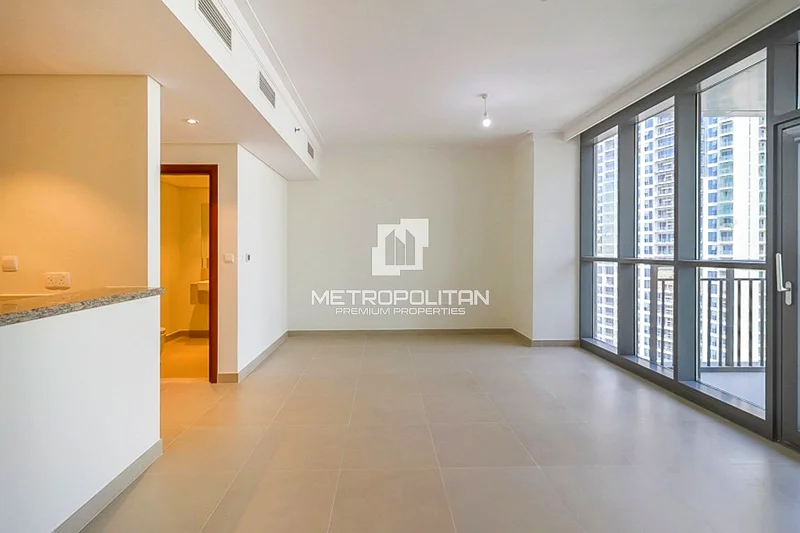 Largest layout in Creek | Vacant | High Floor64027363681667111