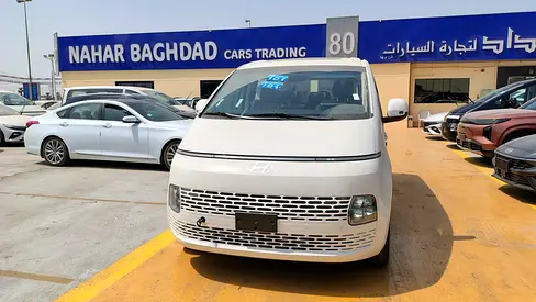 Hyundai Staria - 2026 - 3.5L - 11 seater - GCC - fully loaded
