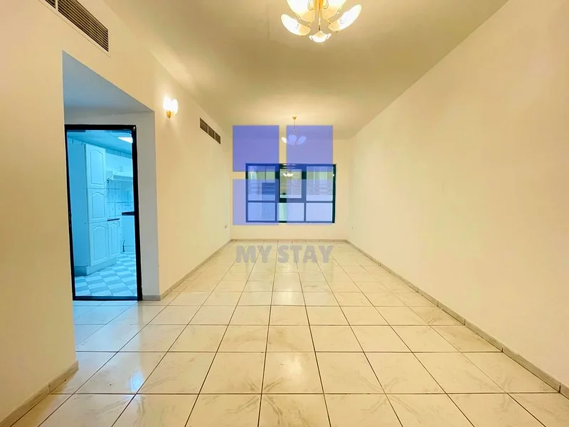 | فاخر | مبنى عائلي | بالقرب من المترو | احجز الآن |63745562188290114