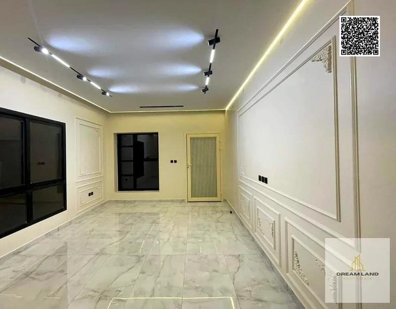 For freehold ownership in Ajman, all nationalities, a luxurious villa in Al Helio 2, the first resident, negotiable, two floors and a roof, 3 master b63914318961283114