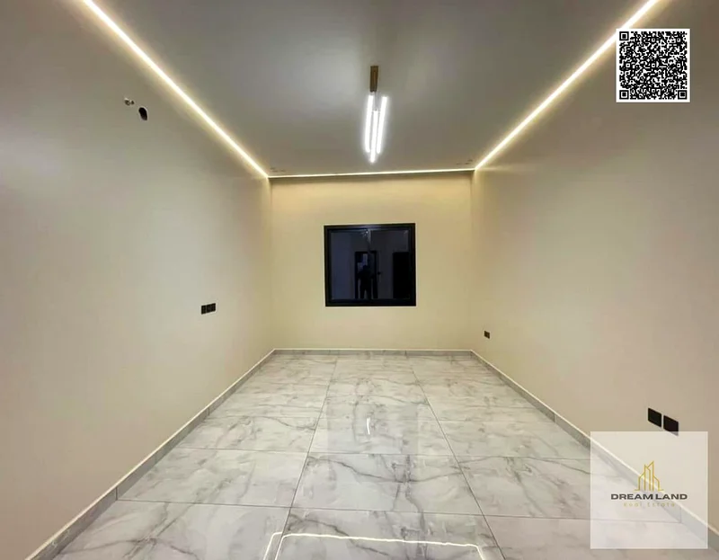 For freehold ownership in Ajman, all nationalities, a luxurious villa in Al Helio 2, the first resident, negotiable, two floors and a roof, 3 master b63914318961283112