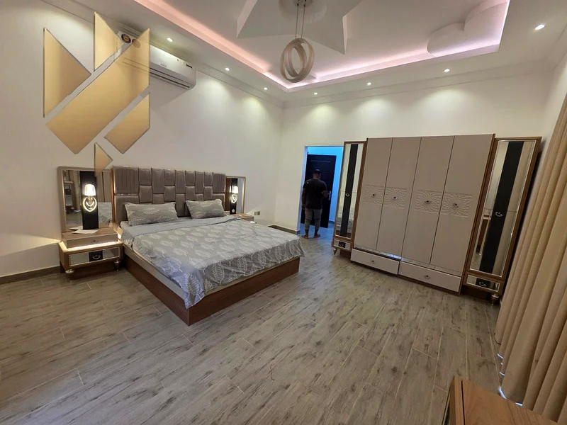 Corner | Brand New | Modern Design | Deluxe Finish63405193244803113