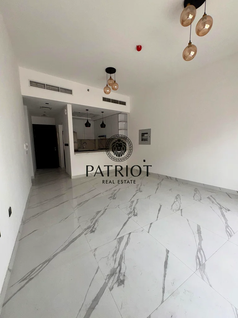 منزل أنيق مكون من غرفتي نوم مع 3 حمامات بالقرب من ملاعب رياضية63764073621251111