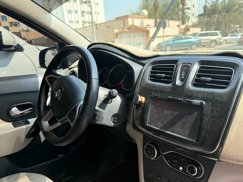 Renault symbol full option 201863491047782530114