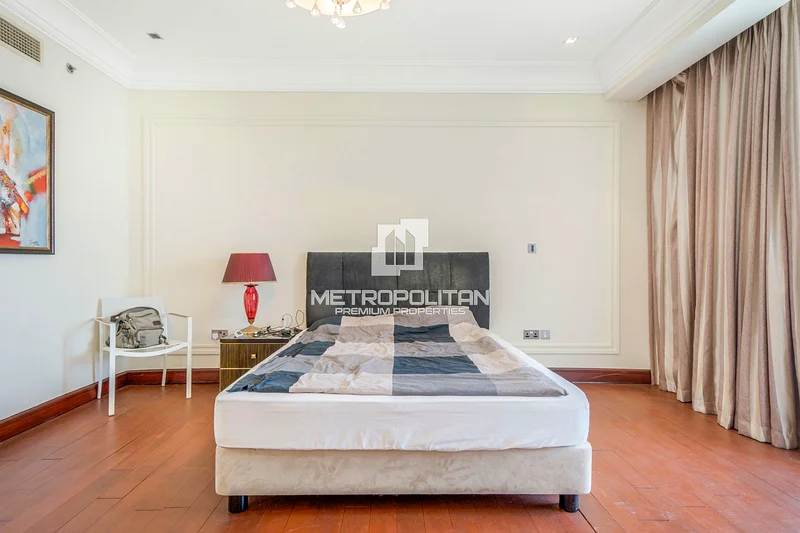Luxurious | Private Beach Access | Prime Location64007437866241114