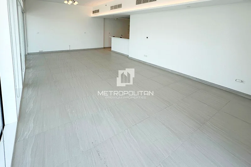 Frame View I Prime Unit I Vacant63922512704770110