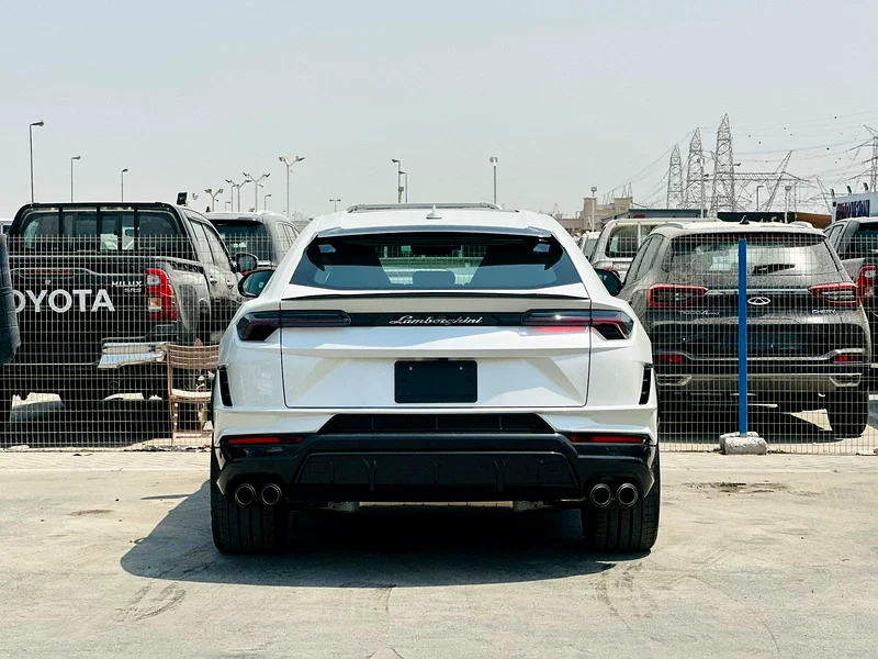 Lamborghini Urus Performante - 2023 Model Japanes Specs Fresh Import63490820469891111