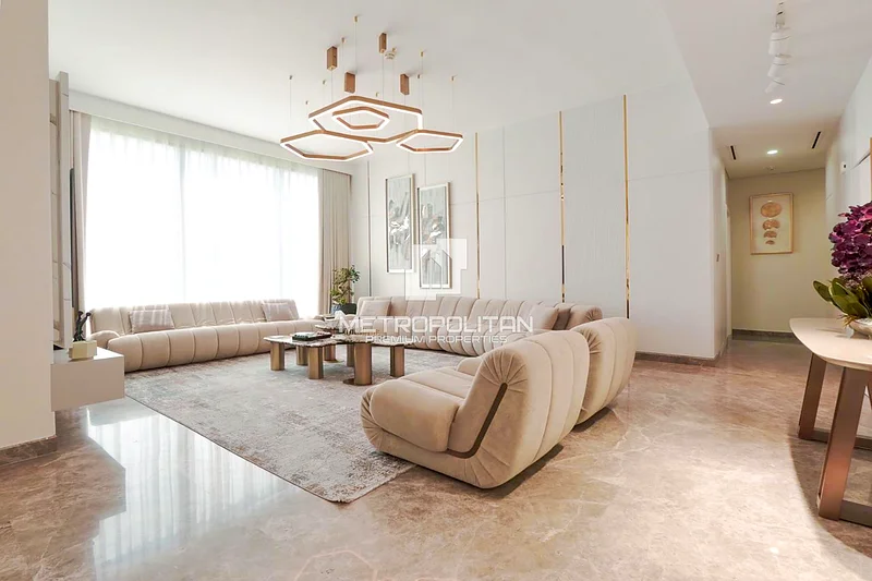 Spacious 4 BR | Panoramic Views | High Floor64026024307715114