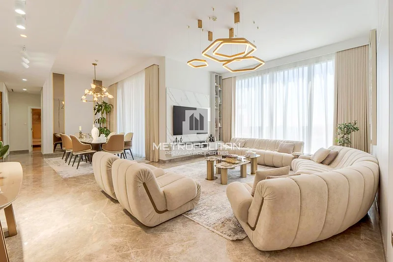Spacious 4 BR | Panoramic Views | High Floor64026024307715110