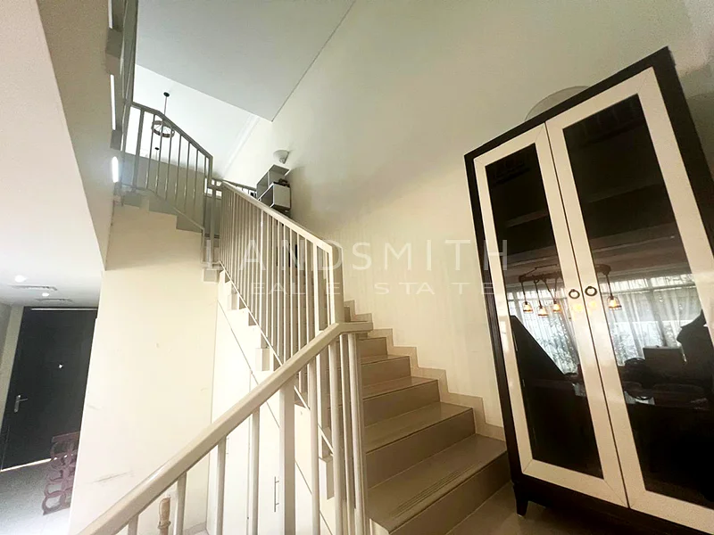 3 غرف نوم بالإضافة إلى غرفة خادمة | حديقة خاصة | مؤجرة | حصريًا63494740449538114