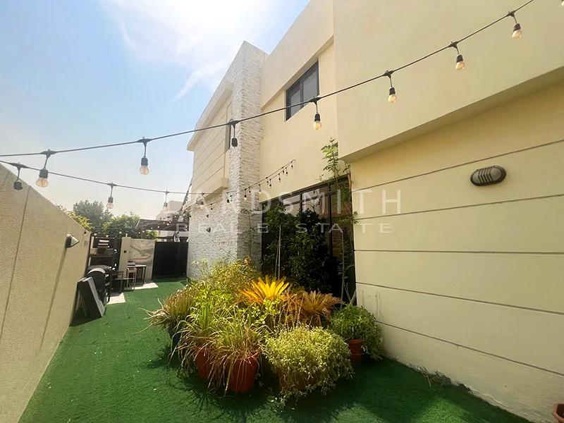 3 غرف نوم بالإضافة إلى غرفة خادمة | حديقة خاصة | مؤجرة | حصريًا63494740449538112