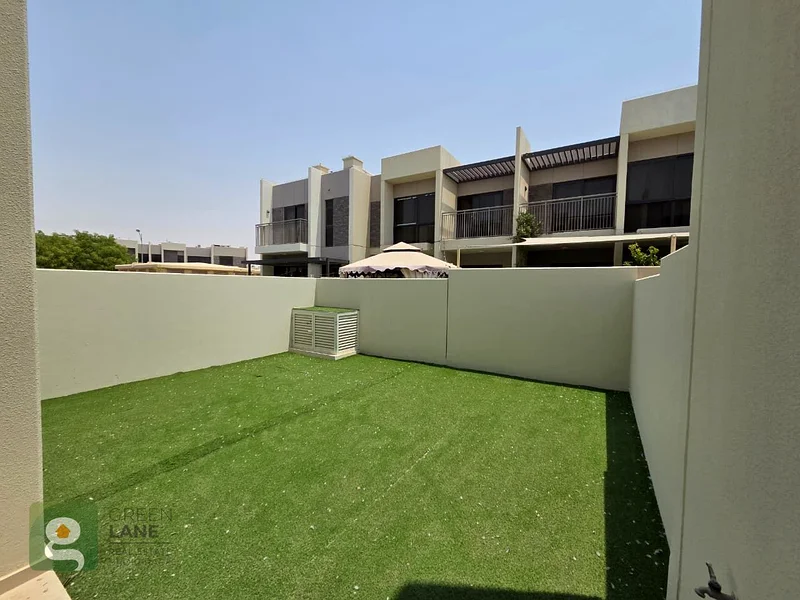 3+Maid | R2-M | Spacious Layout63654981660161112