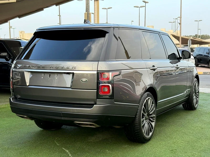 Range Rover Vogue 2019 – V8 Supercharged – Long Wheelbase – European Specifications – 118,000 km – Excellent63482779776642113