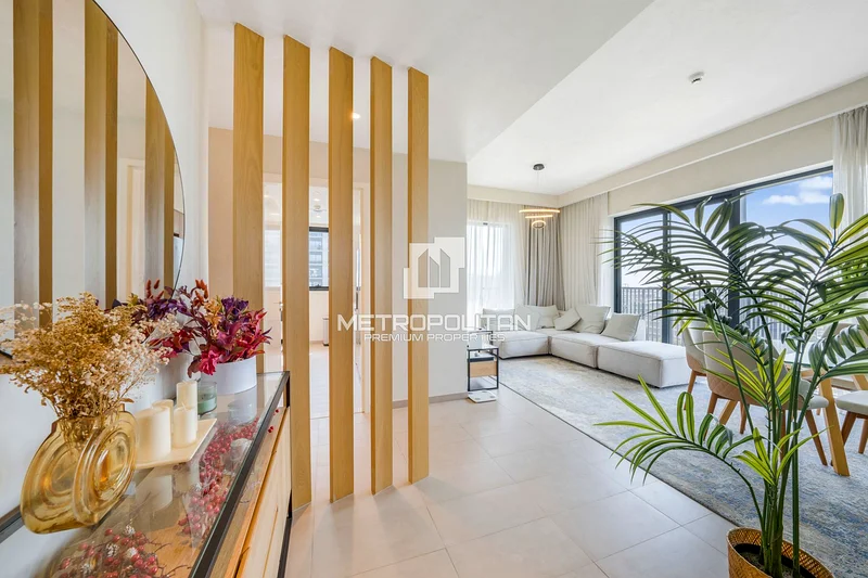 Full Park View| Extra Room Upgrade | Investor Pick64043565151874114