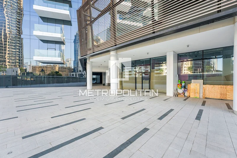 Spacious | Retail Opportunity | Good Investment63825981618562111